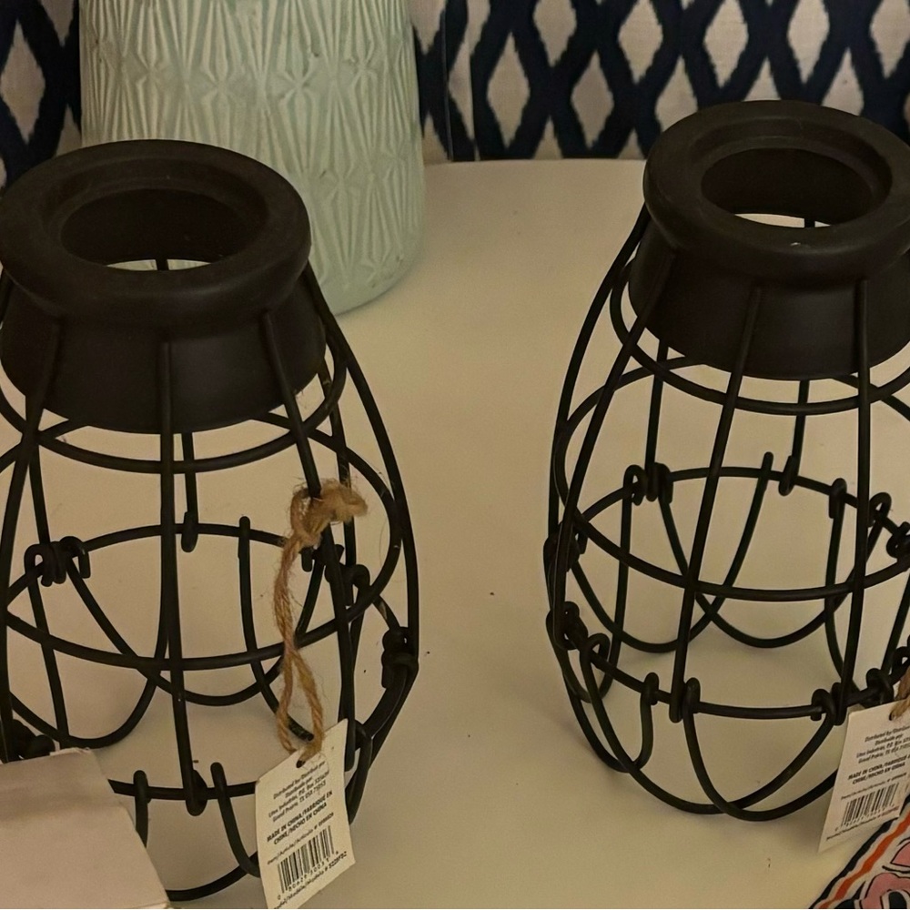 2 Black Wire Shade Covers & 2 Mini Pendant Fitters(hanging lights) Brand New